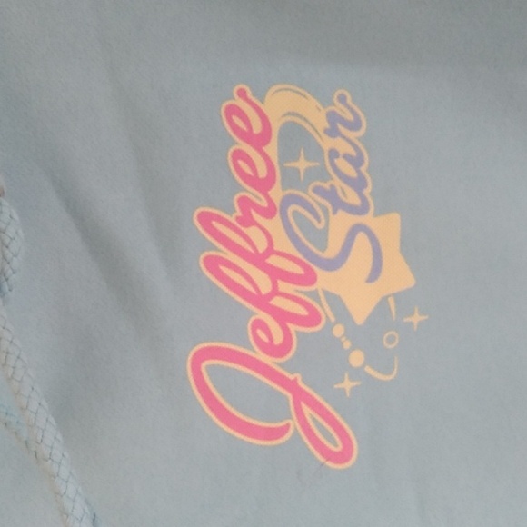 Sold Out -NWT Jeffree Star Princess Hoodie - Picture 6 of 10